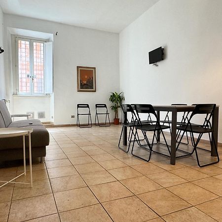 Santa Rufina Boutique Apartment โรม ภายนอก รูปภาพ